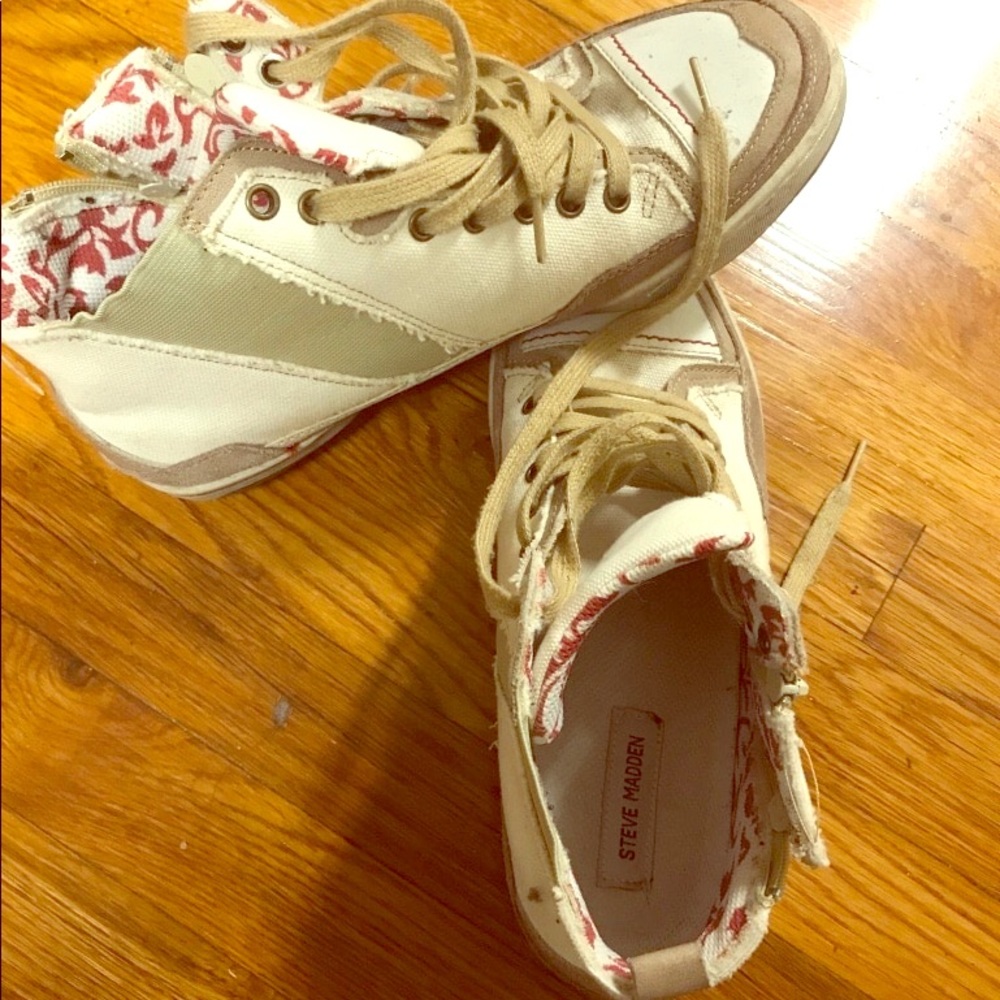 Steve Madden sneakers for men!